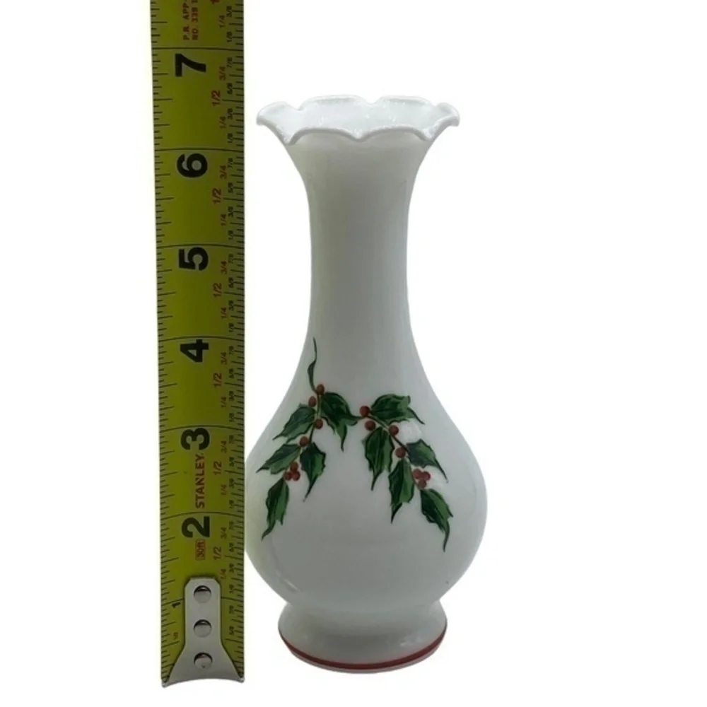 Vintage Westmoreland Glass Holiday Holly Ruffle Top Vase Handcrafted